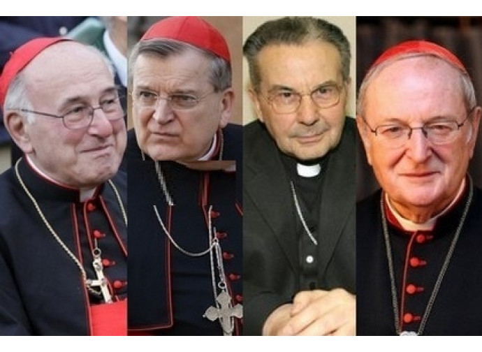 I cardinali Brandmuller, Burke, Caffarra e Meisner I cardinali Brandmuller, Burke, Caffarra e Meisner